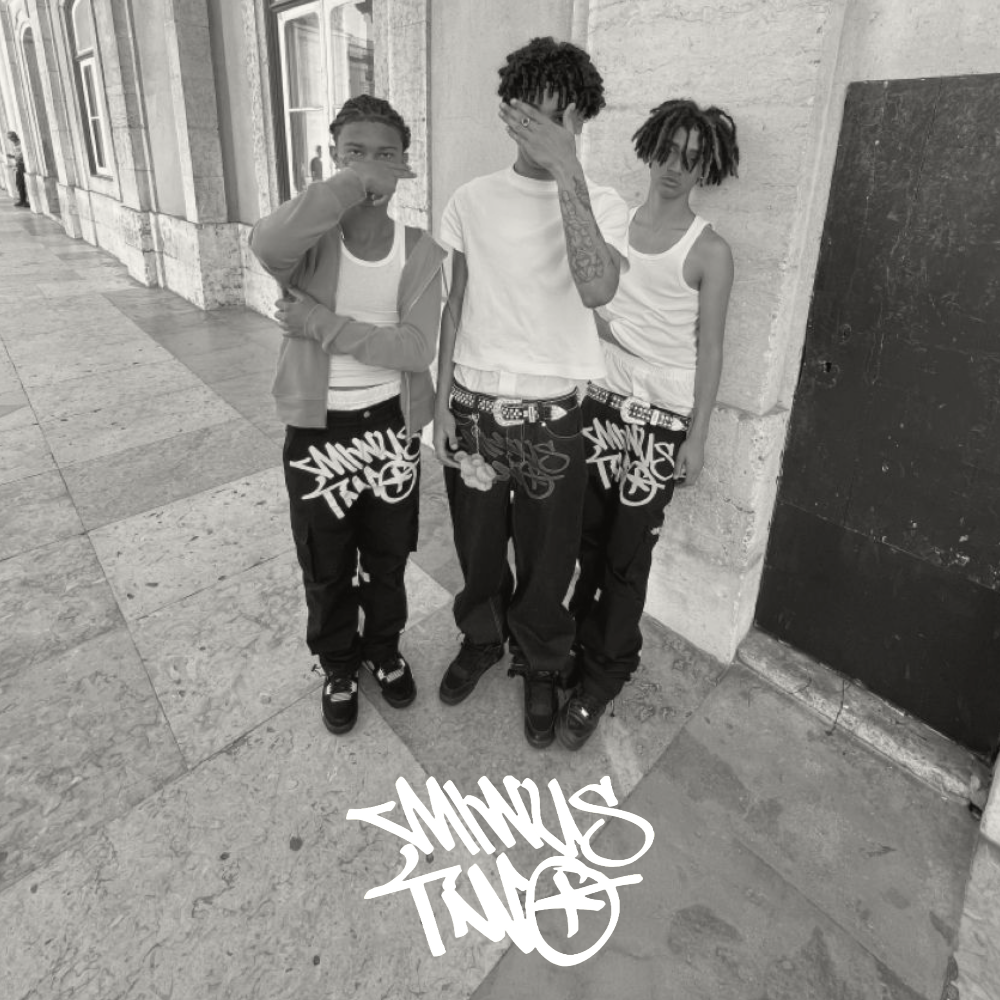 Minus-Two Cargos: The Ultimate Fashion Trend